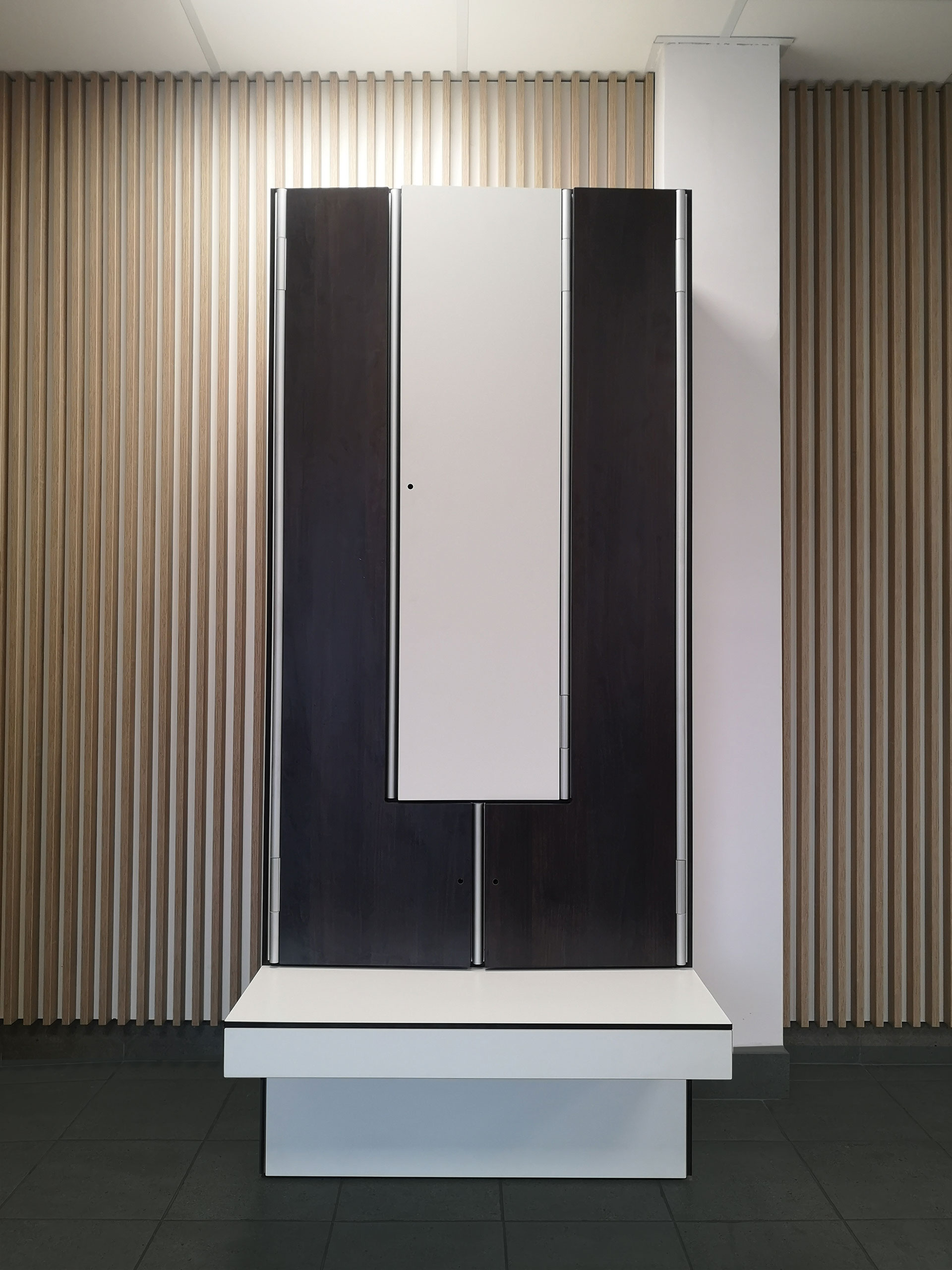 Artus szafka na profilach brązowo-biała