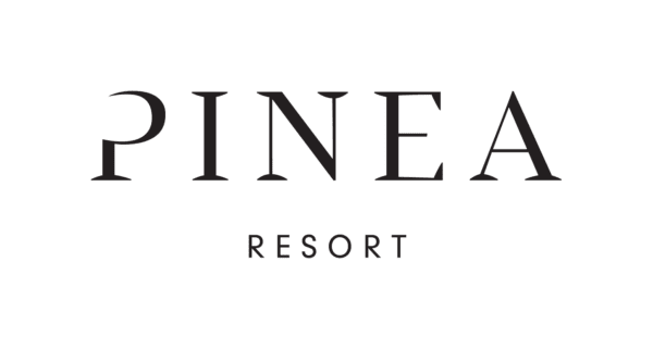 logo_color__pinea-resort_biale-01-600×321 kopia